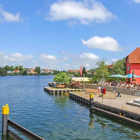 Beautiful In Malchow With Wifi * 말호프